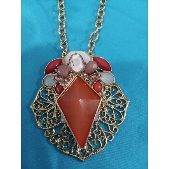 New York & Company Beautiful Chain Necklace 17in+3 with Stones & Crystals. - Picture 5 of 5